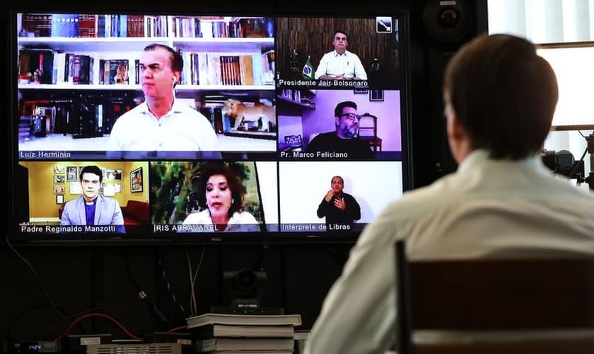 Presidente Jair Bolsonaro em videoconferência com lideranças religiosas na Páscoa. (Foto: Marcos Correa/PR)