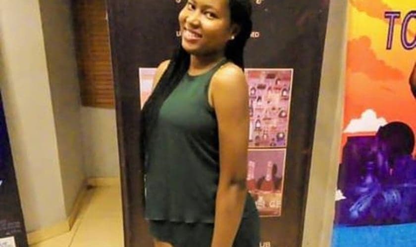 Uwaila Omozuwa, de 22 anos, foi estuprada e morta em igreja na Nigéria. (Foto: Reprodução/Twitter)