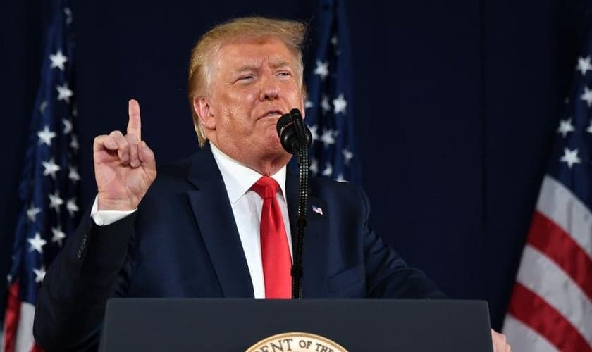 Donald Trump discursou em duas ocasiões diferentes, em razão do final de semana com celebrações pela Independência dos Estados Unidos, em 4 de julho. (Imagem: CNN)