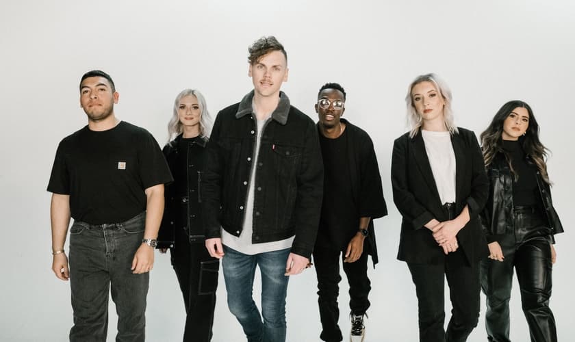 O grupo Elevation Worship está lançando seu novo álbum "Tumbas a Jardines". (Foto: Divulgação)