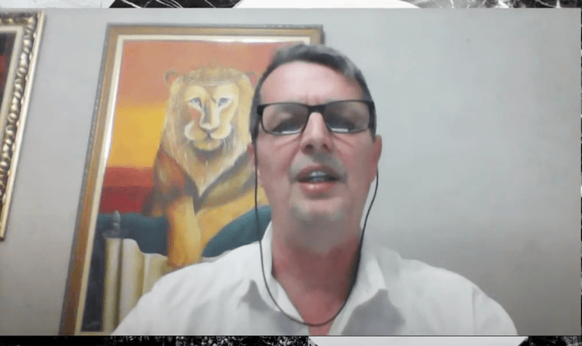 O rabino Mário Moreno fala sobre o fim dos tempos na série de lives do Guiame. (Foto: Guiame)