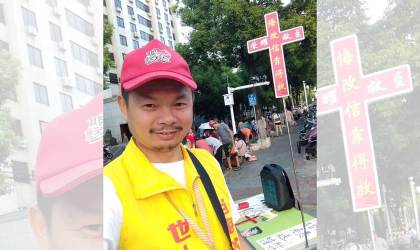 Chen Wensheng já foi presos várias vezes por “evangelismo ilegal” nas ruas da China. (Foto: China Aidi).