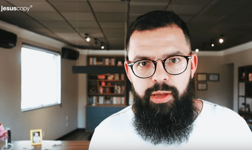 Douglas Gonçalves, líder do ministério JesusCopy. (Foto: Reprodução /YouTube)