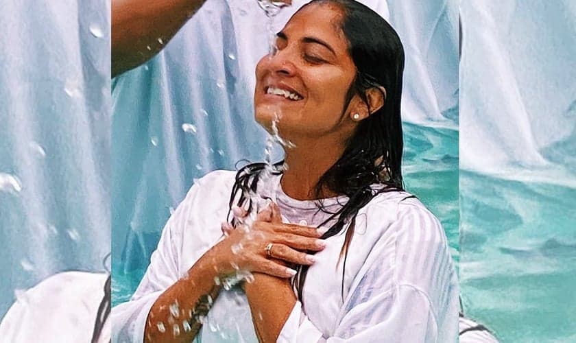 Rosana Paes estava sendo preparada para ser mãe de santo, mas entregou sua vida a Jesus. (Foto: Rosana Paes/Instagram)