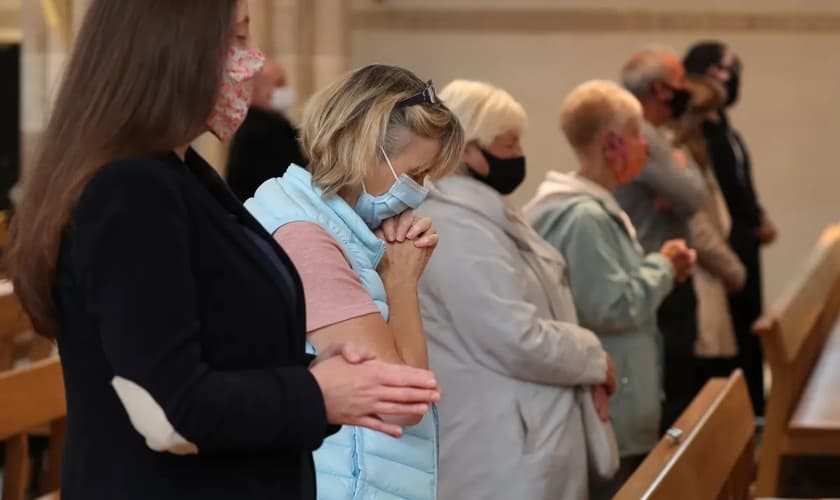 Pastores pedem proteção sem restrições desnecessárias e autoritárias a famílias. (Foto: Reprodução / Evangelical Focus)