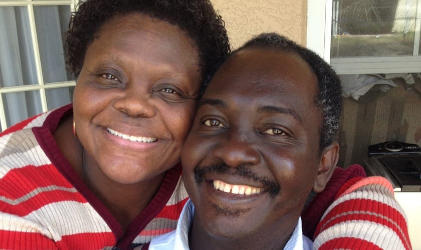 Pastor Jean Phillippe-Quetant e sua esposa, Erna Plancher-Quetant. (Foto: Arquivo pessoal)