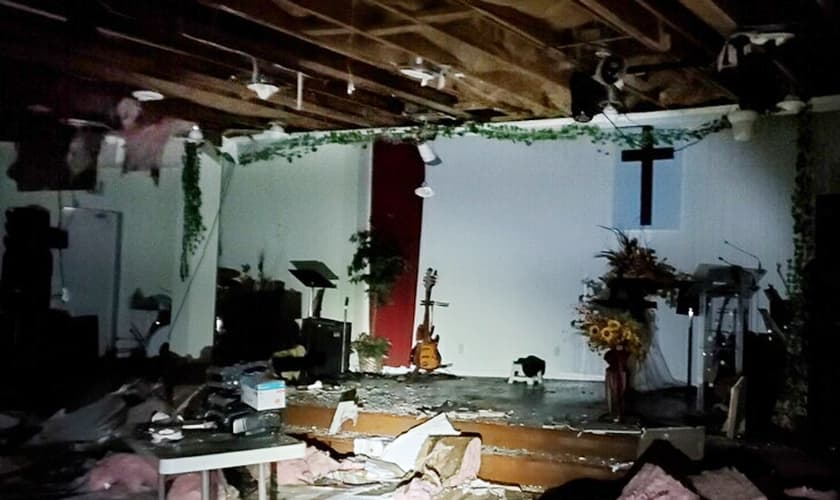 O prédio da Igreja Batista Vietnamita foi totalmente destruído depois que foi queimado durante os distúrbios na Filadélfia. (Foto: Reprodução / Philip Pham)