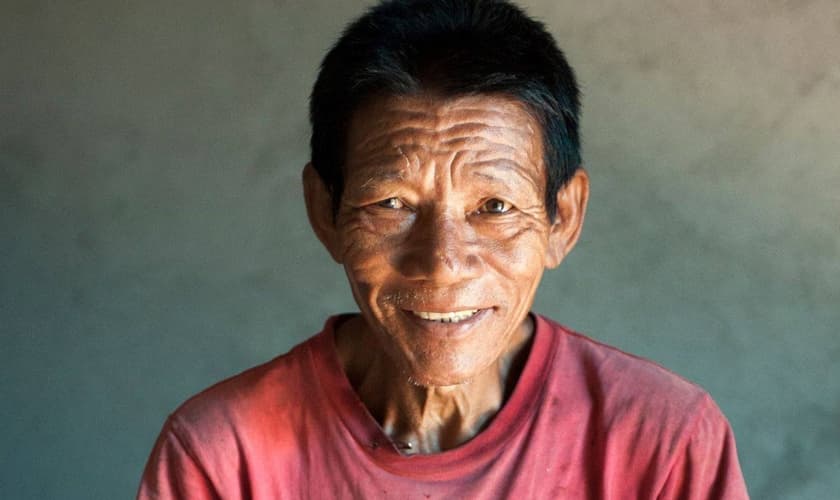 Imagem ilustrativa. Morador de uma aldeia na Ásia foi zombado por seus vizinhos por buscar cura na igreja. (Foto: Gospel For Asia)