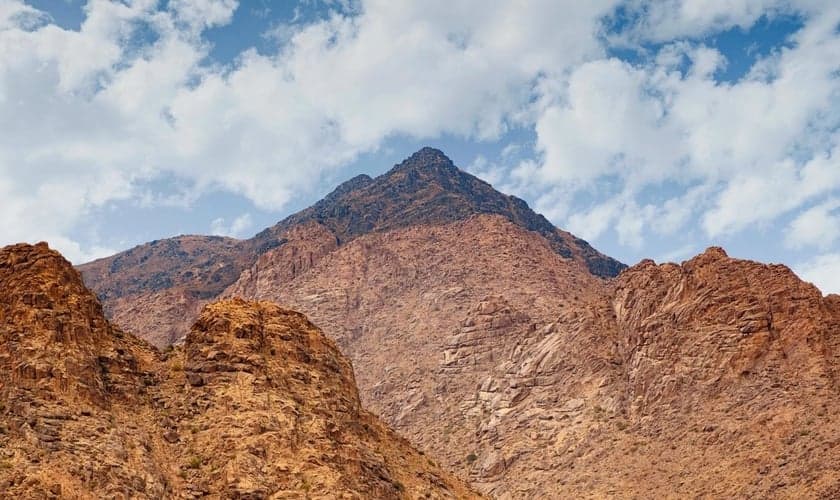 O verdadeiro Monte Sinai (Foto: Reprodução / Jebel al Lawz)