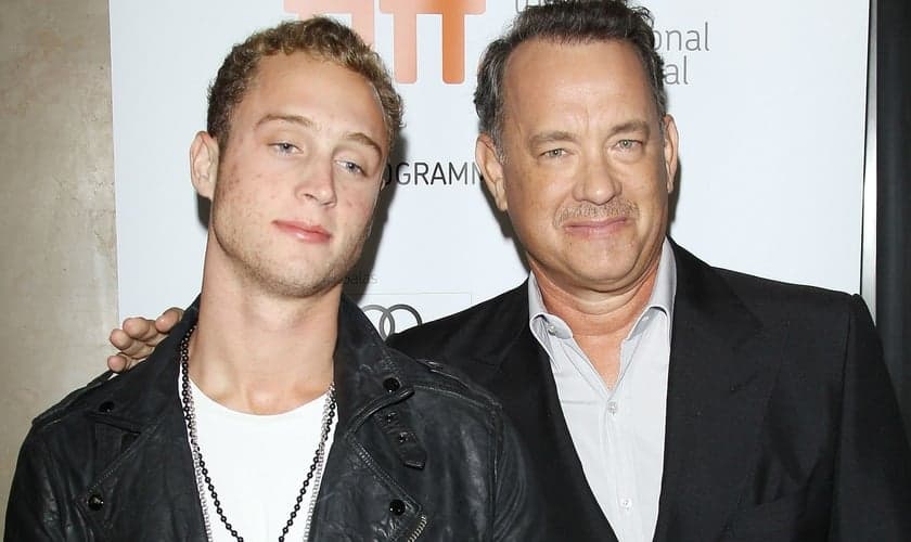 Tom Hanks e seu filho, Chet, no Festival Internacional de Cinema de Toronto em 2012. (Foto: Michael Tran/FilmMagic)