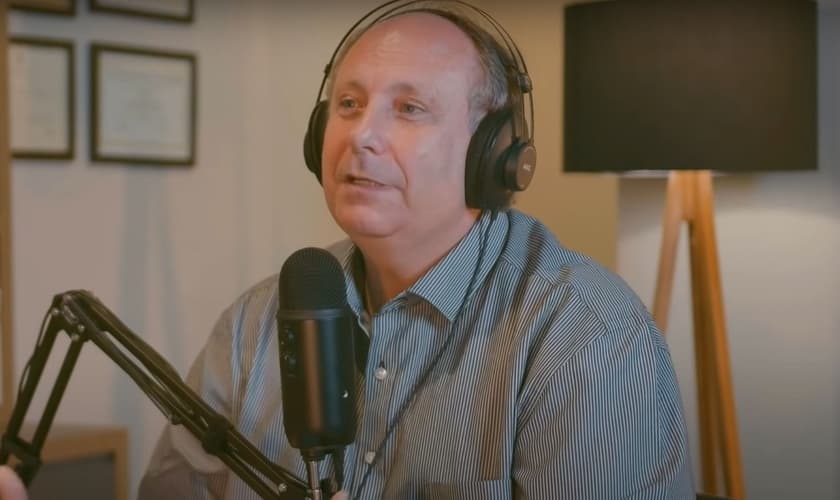 Lamartine Posella em entrevista ao JesusCopy. (Foto: Youtube/Reprodução)