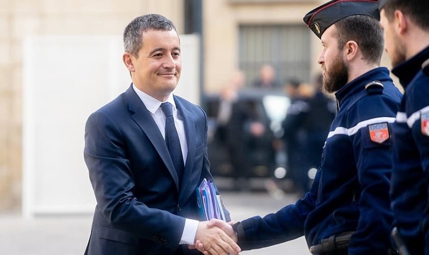 O ministro do Interior da França, Gérald Darmanin. (Fotos: Jacques Paquier, Wikipedia)