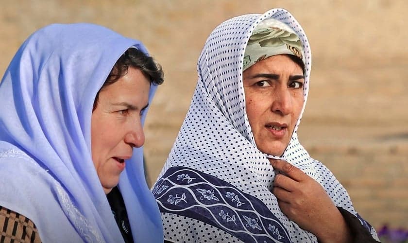 No Uzbequistão, as mulheres não estão efetivamente autorizadas a escolher a própria religião. (Foto: Portas Abertas)