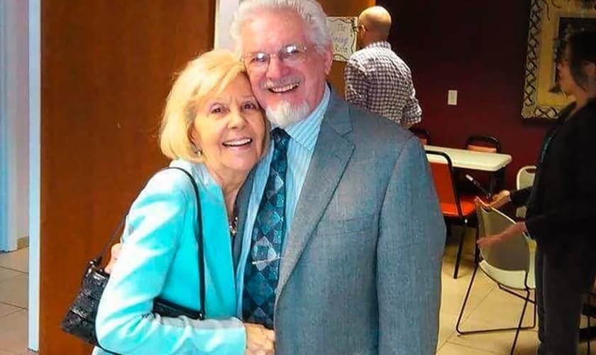 Bill e Esther Iinisky foram missionários no Oriente Médio e no Caribe. (Foto: Arquivo pessoal).