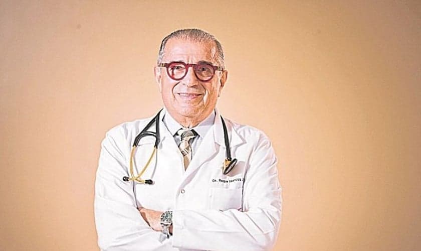 Roque Marcos Savioli é doutor em cardiologia pela Faculdade de Medicina da USP e trabalha no InCor. (Foto: Tribuna Online)