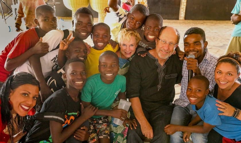 Evangelista americana mora em Moçambique há mais de 25 anos e vê de perto as atrocidades cometidas por terroristas islâmicos.