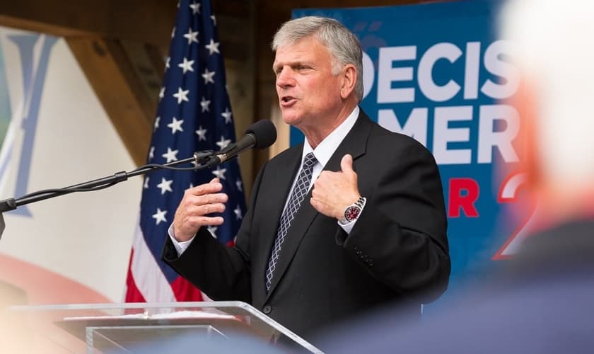 Franklin Graham durante o Decision American Tour. (Foto: Associação Evangelística Billy Graham)