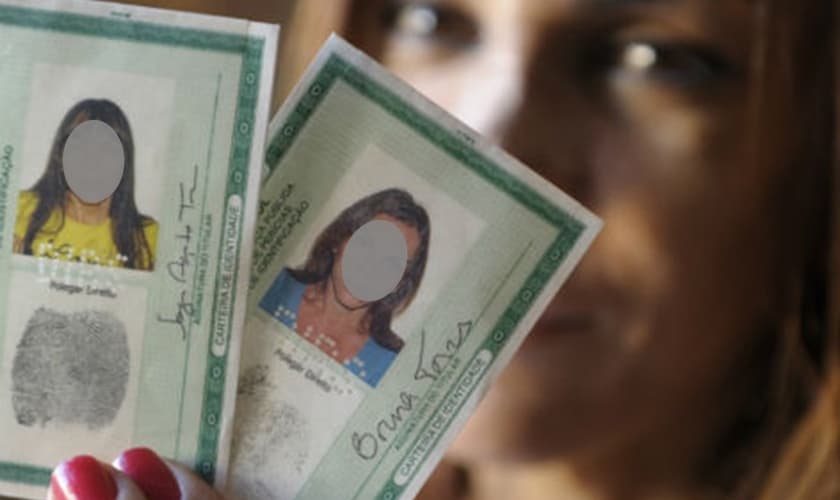 Decisão da Vara Única de Guaraciaba do Norte, no Interior do Ceará, permitiu mudança de gênero no registro de nascimento. (Foto: Siga Saúde Goiás).