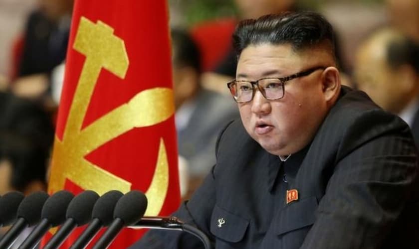 O ditador Kim Jong-un sustenta o que é indiscutivelmente o regime mais repressivo do mundo. (Foto: Reuters)