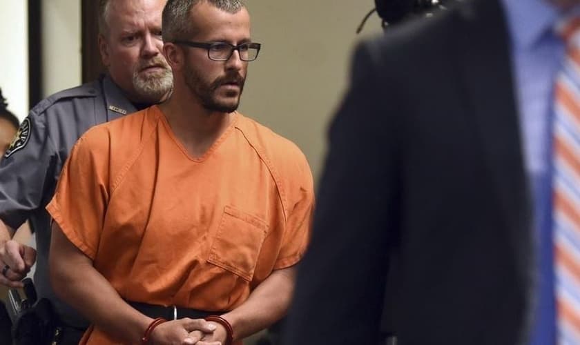 Christopher Watts foi condenado no ano passado por estrangular a esposa Shanann, e sufocar as suas duas filhas, Bella e Celeste. (Foto: Reprodução/Twitter).