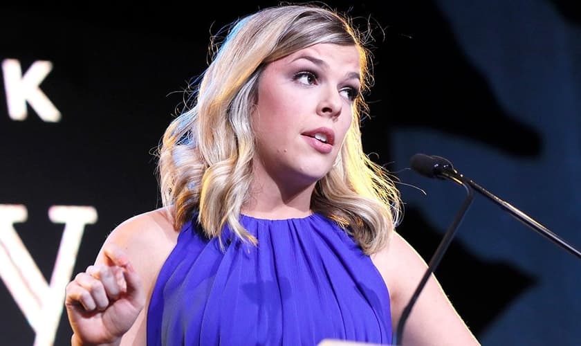 Apresentadora conservadora Allie Stuckey durante palestra em Washington. (Foto: Paul Morigi/Getty Images)