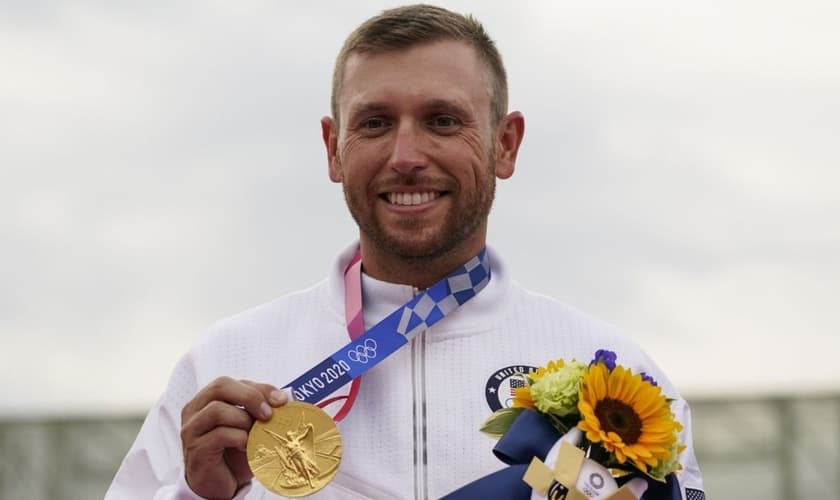 Vincent Hancock credita todas as suas vitórias a Deus. (Foto: AP/Alex Brandon)