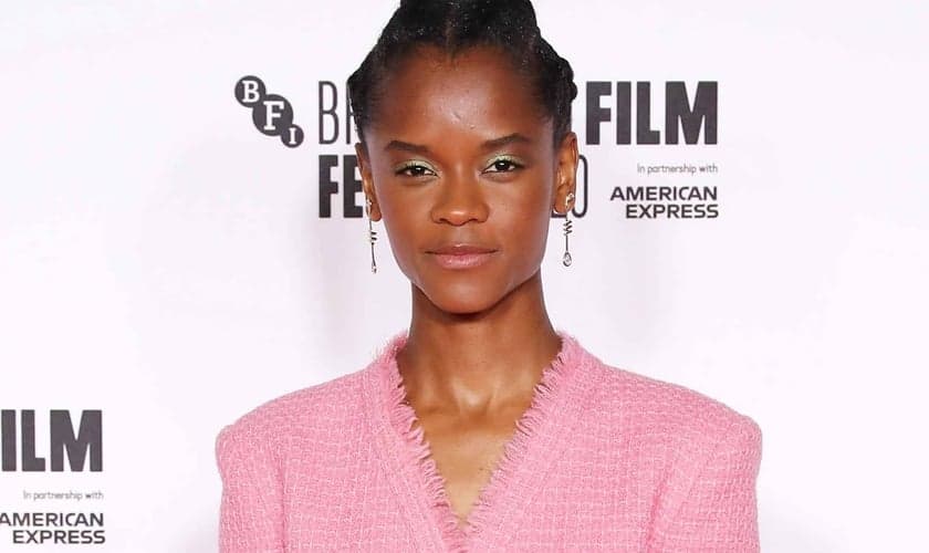 A atriz Letitia Wright, de 27 anos, tem sido aberta sobre sua fé. (Foto: David M. Benett)