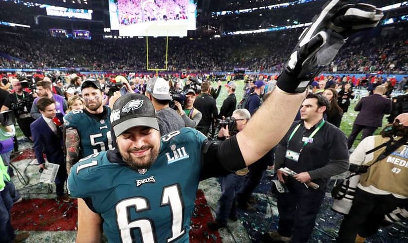 Stefen Wisniewski com a camisa do Philadelphia Eagles no Super Bowl LII, em 2018. (Foto: Patrick Smith/Getty Images)