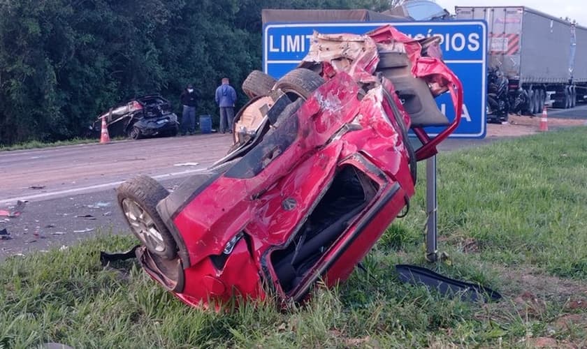 O acidente ocorreu entre Araucária e Contenda, no Paraná. (Foto: Jorge Melo/RPC)