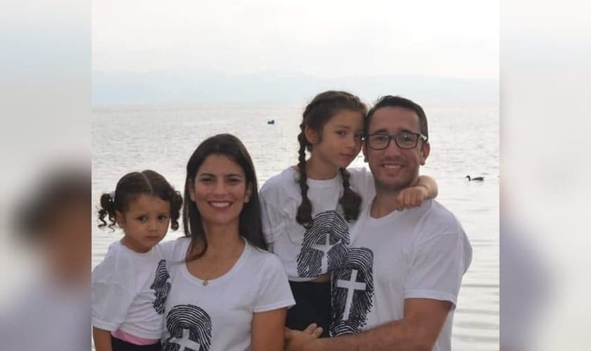 Fábio e Nathália Pisa, missionários na Itália. (Foto: JMM).