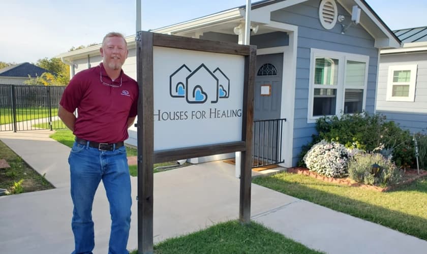 O Houses for Healing oferecerá 20 casas para hospedagem gratuita. (Foto: Houses for Healing).