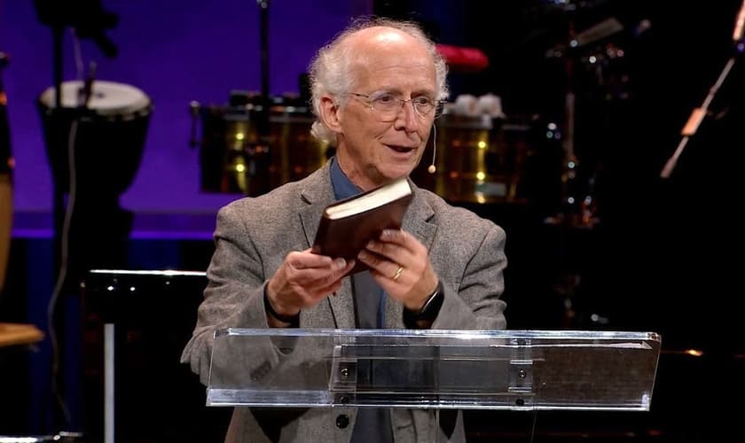 Pastor John Piper alerta sobre os riscos dos jogos de azar. (Foto: Desiring God)