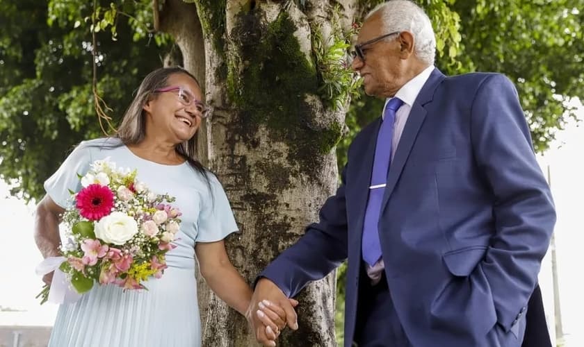 Dona Diras e Seu Sebastião no dia do casamento, em 15 de janeiro. (Foto: Arquivo Pessoal)