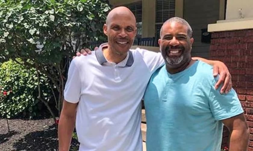 Richard Koonce e Steven Robinson. (Foto: Reprodução/NBC News/Cortesia de Richard Koonce