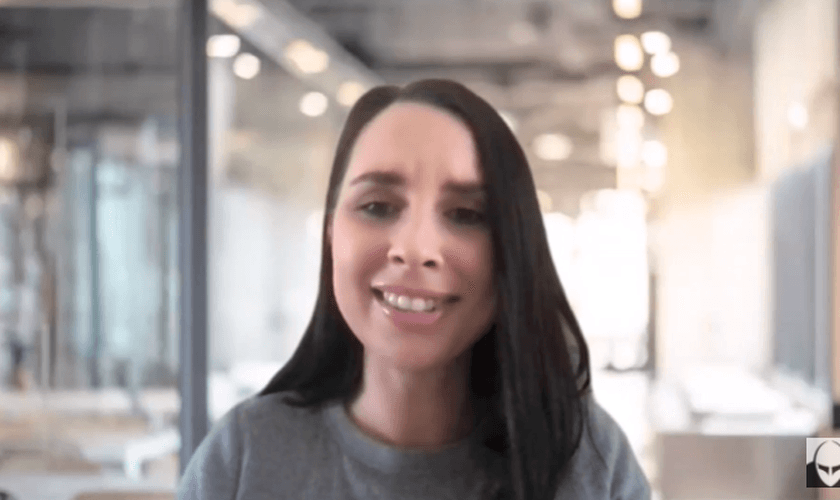 Vanessa Morris foi salva do tráfico sexual antes de ser explorada. (Foto: YouTube/FanboyNation).