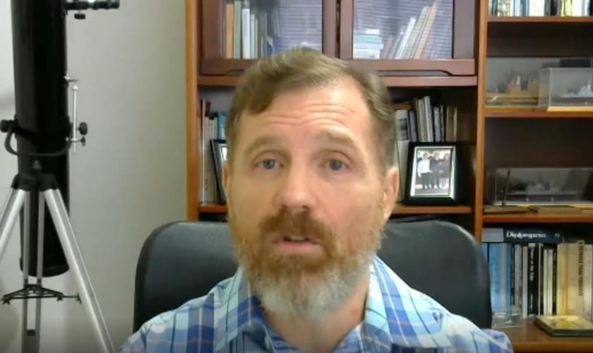 Getúlio Cidade, hebraísta e autor do livro A Oliveira Natural. (Foto: Captura de tela/Zoom)