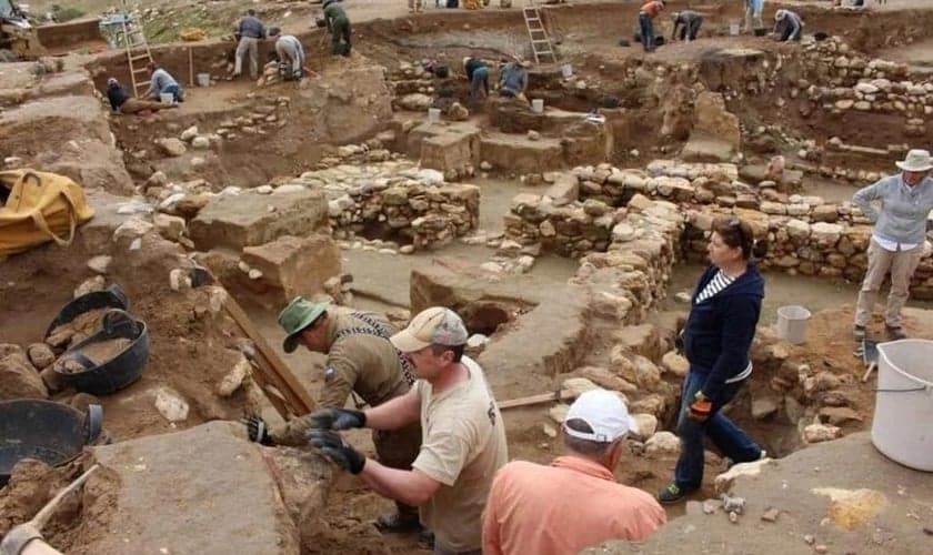 Projeto de Escavação de Tall el-Hammam, um antigo assentamento perto do Mar Morto, no oeste da Jordânia. (Foto: Tall el-Hammam Excavation Project)