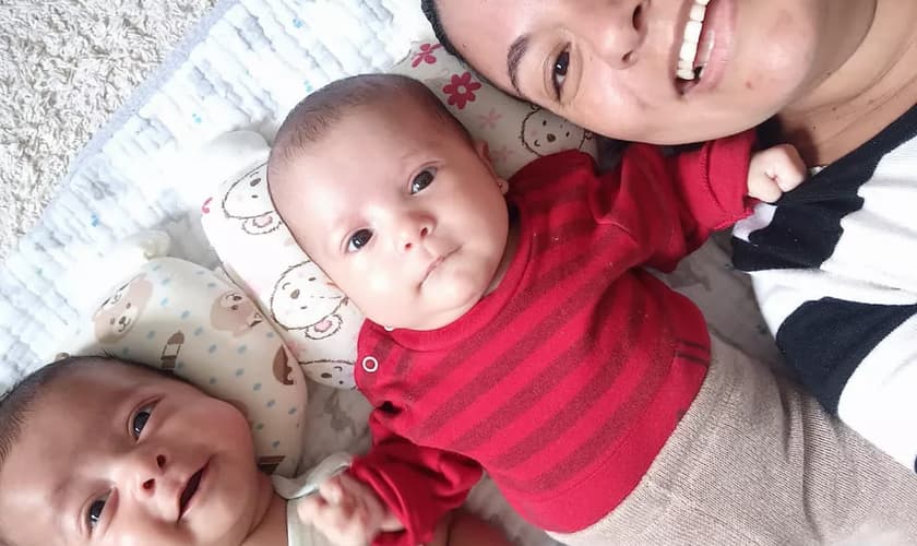 Silmara Marques comemorou seu primeiro Dia das Mães no domingo (8). (Foto: Arquivo pessoal).