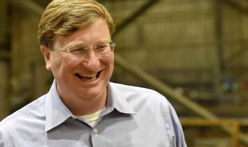 Tate Reeves, governador do Mississipi. (Foto: Reprodução / Facebook Tate Reeves)