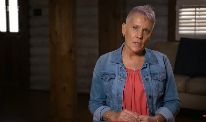 Jennifer Bonnette disse que agora está livre da dor e do sofrimento. (Foto: Captura de tela/YouTube The 700 Club)