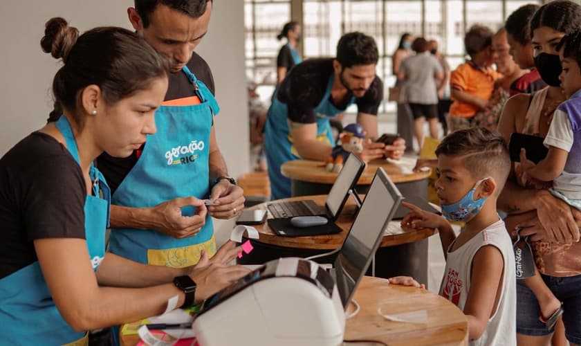 A Igreja Rio, em Recife, dedicou um domingo inteiro para servir ao próximo. (Foto: Instagram/Igreja Rio).