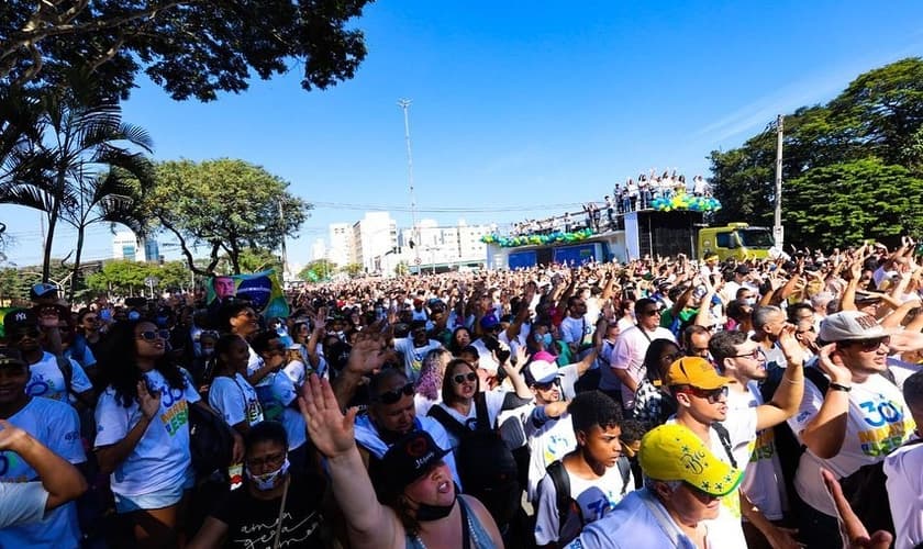 Fiéis participam da Marcha para Jesus em São Paulo. (Foto: Marcha Para Jesus)