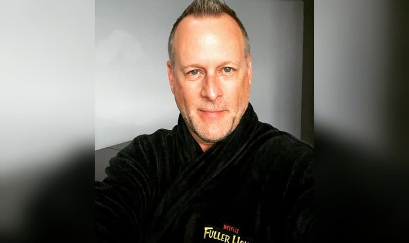 Com a ajuda de Deus, Dave Coulier conseguiu ficar sóbrio. (Foto: Instagram/Dave Coulier).