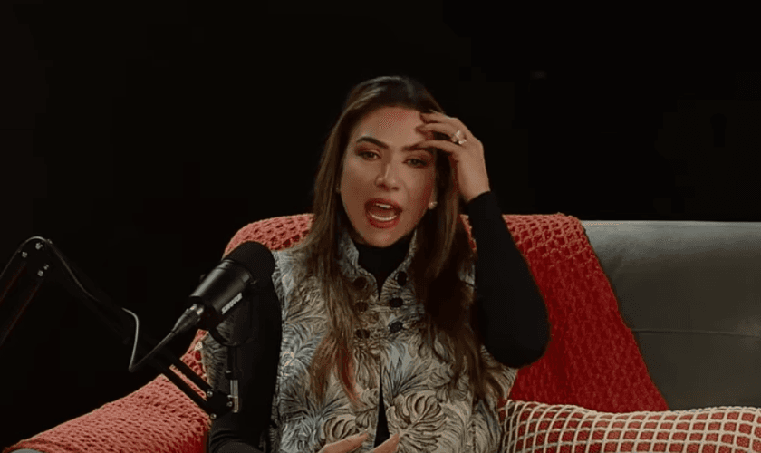 Patrícia Abravanel em entrevista ao “O Pod é Nosso”. (Captura de tela “O Pod é Nosso”)