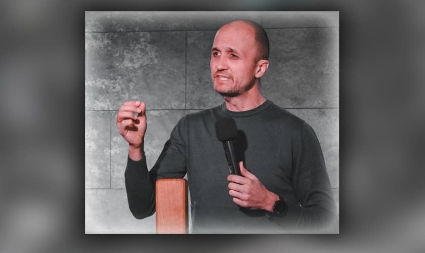 Pastor Dmitry Podlobko. (Foto: Living Faith Church via Forum 18)