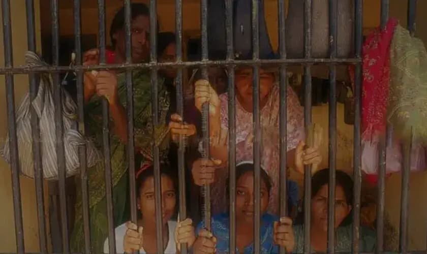 Seis cristãs foram presas, na Índia, sob acusação de conversão forçada durante uma festa de aniversário. (Foto: Reprodução/International Christian Concern)