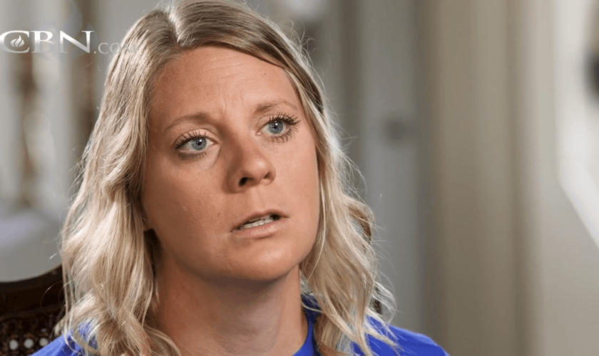 Casadi foi atacada pelo animal durante um acampamento cristão no Canadá. (Foto: Reprodução/CBN News).