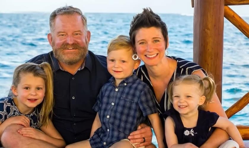 Jim Domen e sua família. (Foto: Divulgação/Site Jim Domen)