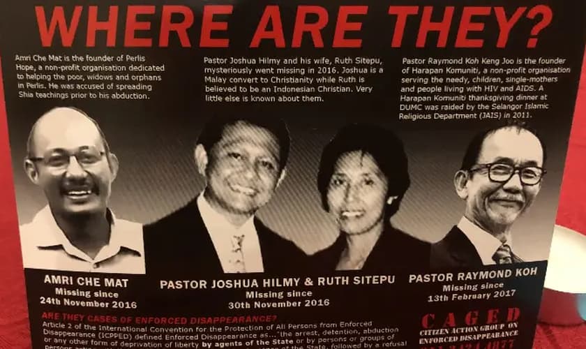 Na Malásia, cristãos fizeram cartazes com fotos dos desaparecidos para pressionar as autoridades. (Foto: Portas Abertas)