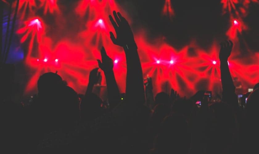 Pastor diz que o Anticristo será “encantador”. (Foto: Unsplash/Noise)